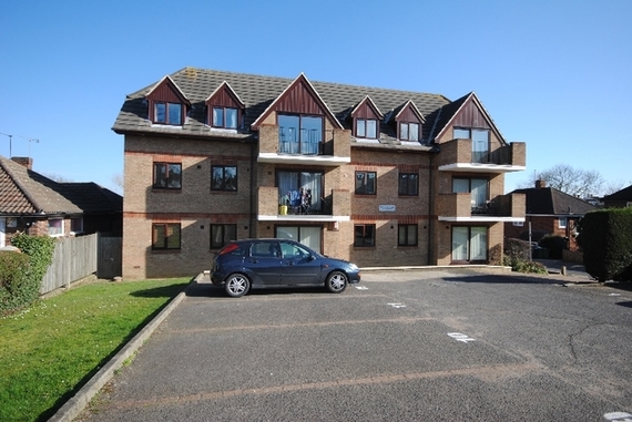 2 Bedroom Flat
